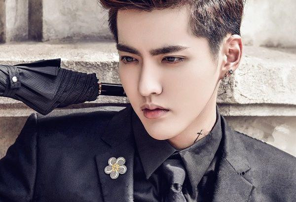 "Thiếu gia cho chó đeo đồng hồ tiền tỷ” bất ngờ lọt top Gương mặt đẹp nhất châu Á ảnh 7 nhan sac "thieu gia cho cho deo dong ho tien ty" lot top guong mat dep nhat gay xon xao - 7