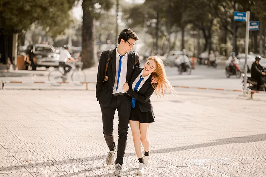 Cặp đôi yêu xa “chàng cao 1m90, nàng 1m60” nổi tiếng trên mạng ảnh 11