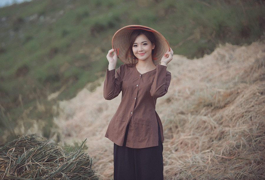 “Hot girl dân tộc” hóa thân thành người con gái nông thôn xinh đẹp ảnh 13 “Hot girl dân tộc” hóa thân thành người con gái nông thôn xinh đẹp ảnh 13