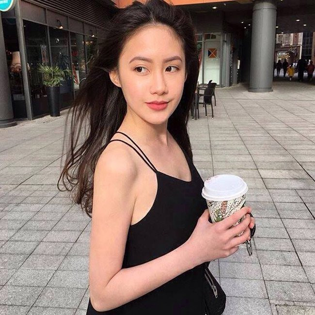 4 “hot girl lai” vừa giàu có, xinh đẹp lại học rất giỏi ảnh 4 Hiện tại ở tuổi 19, Mai Chi ngày càng đẹp rạng rỡ và sang chảnh.