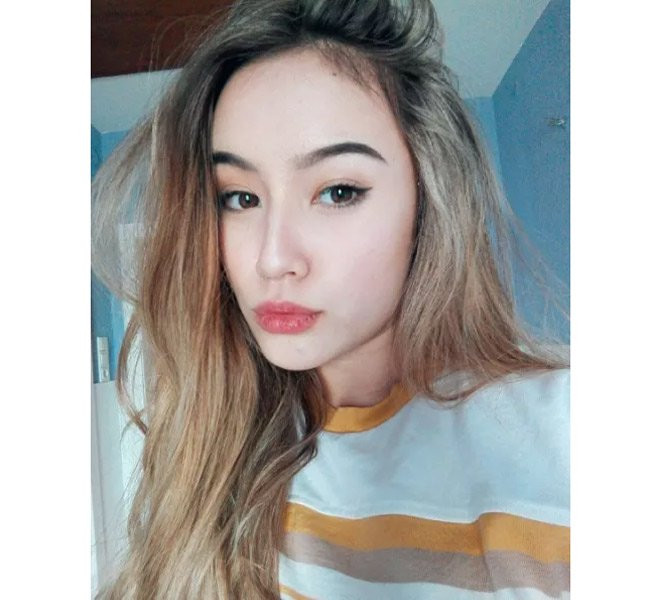4 “hot girl lai” vừa giàu có, xinh đẹp lại học rất giỏi ảnh 10 Jade sở hữu vẻ đẹp rất Tây với đôi môi quyến rũ.