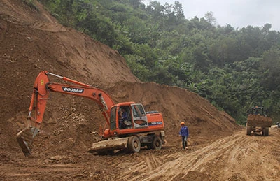 Các nhà thầu phải bố trí người, phương tiện xử lý điểm xung yếu trước khi diễn ra kỳ thi