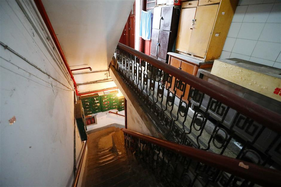 Cảnh khó tin trong tòa nhà siêu mỏng, chỗ hẹp nhất... 20cm ảnh 5 Cảnh khó tin trong toà nhà mỏng như tờ giấy, chỗ hẹp nhất 20cm