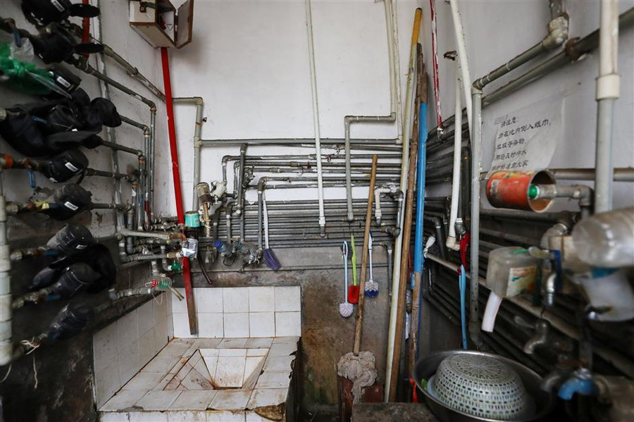 Cảnh khó tin trong tòa nhà siêu mỏng, chỗ hẹp nhất... 20cm ảnh 6 Cảnh khó tin trong toà nhà mỏng như tờ giấy, chỗ hẹp nhất 20cm