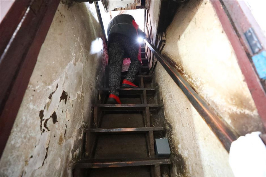 Cảnh khó tin trong tòa nhà siêu mỏng, chỗ hẹp nhất... 20cm ảnh 7 Cảnh khó tin trong toà nhà mỏng như tờ giấy, chỗ hẹp nhất 20cm