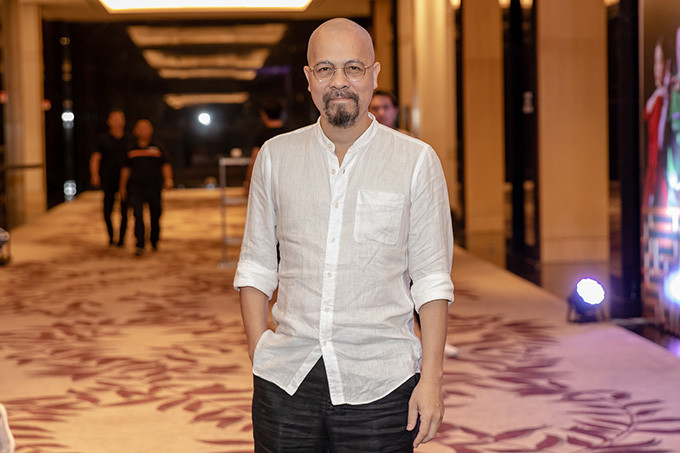 Nhà thiết kế Đức Hùng cũng đảm nhận một vai nhỏ trong phim. Ngoài ra, "Mê cung" còn có sự tham gia của NSƯT Nguyễn Hải, diễn viênAnh Đức, Phan Thắng, Thu Hoài... Nhà thiết kế Đức Hùng cũng đảm nhận một vai nhỏ trong phim. Ngoài ra, Mê cung còn có sự tham gia của NSƯT Nguyễn Hải, diễn viênAnh Đức, Phan Thắng, Thu Hoài...