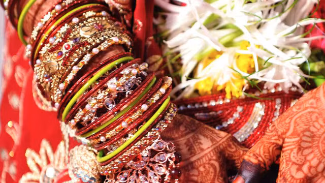 Cộng đồng mạng - Mặc cả của hồi môn, chú rể và gia đình bị nhà gái báo công an (Hình 2).