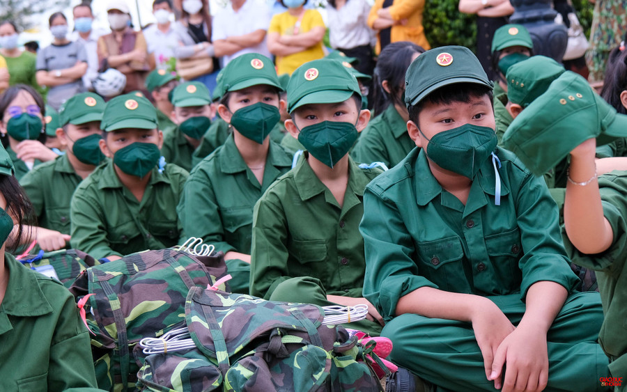 Các chiến sĩ nhí sẵn sàng lên đường tham gia học kỳ quân đội. Các chiến sĩ nhí sẵn sàng lên đường tham gia học kỳ quân đội.