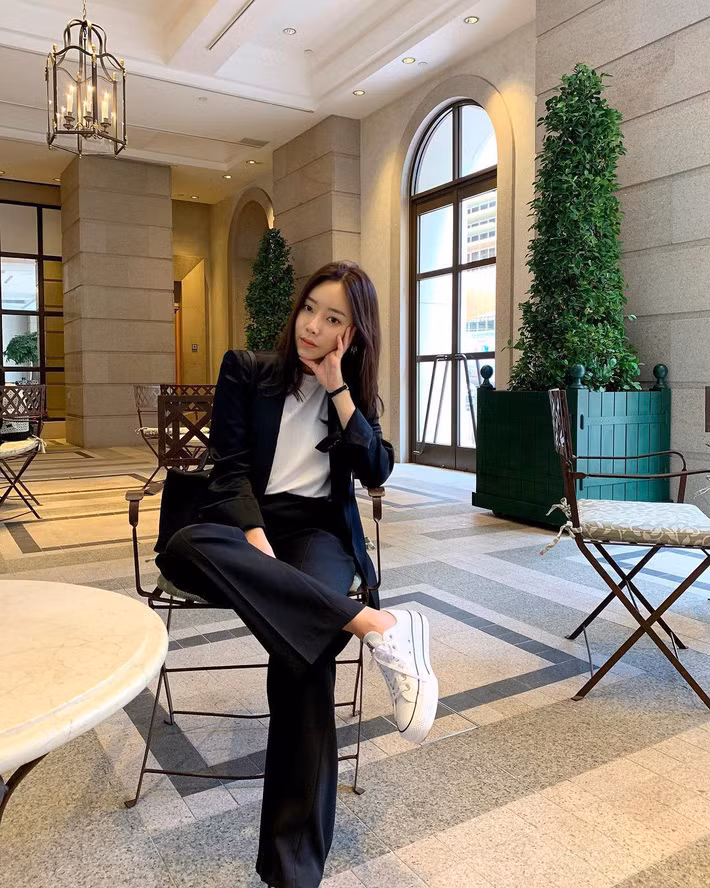 15 gợi ý đến từ street style Châu Á sẽ giúp bạn mặc đẹp suốt cả tuần này - Ảnh 13.