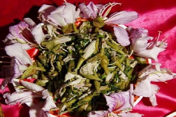 Hoa ban nở tím biếc tháng 3, chuyên gia Đông y gợi ý hãy tận dụng để làm thuốc chữa bệnh - Ảnh 3.