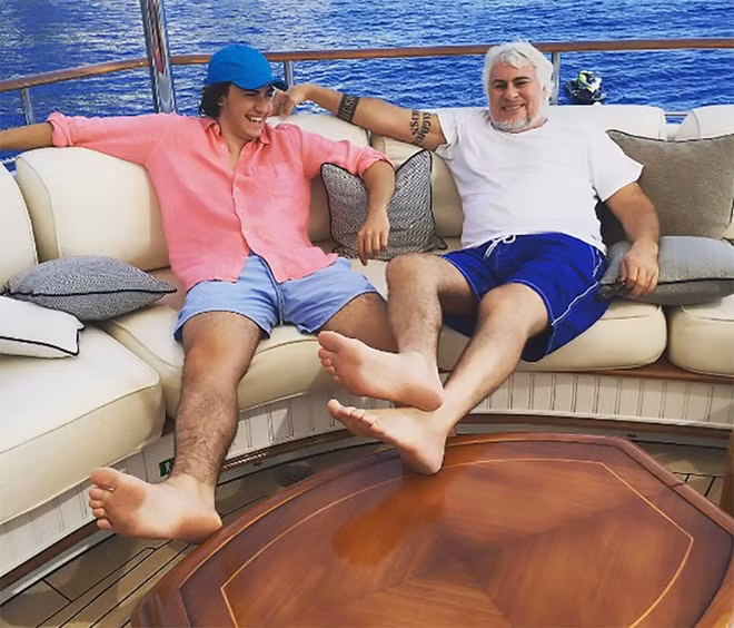 Kỳ nghỉ hè xa hoa của thiếu gia, tiểu thư nhà tỷ phú Nga hình ảnh 2 Ky nghi he xa hoa cua thieu gia, tieu thu nha ty phu Nga hinh anh 2