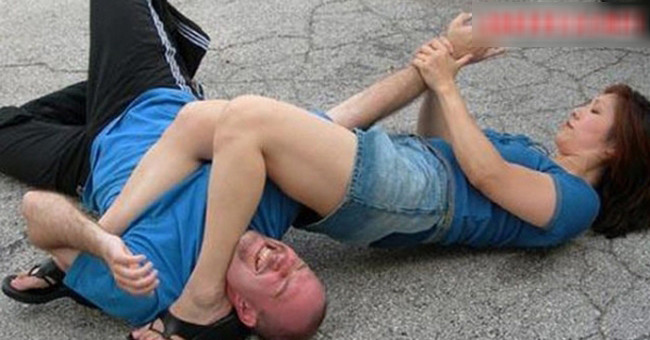 Bộ ảnh hài hước khi chị em vùng lên ảnh 8 Bộ ảnh hài hước khi chị em vùng lên ảnh 8