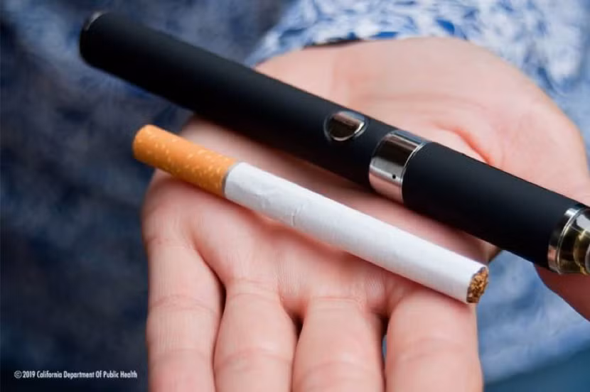 Hưởng ứng Ngày Thế giới không thuốc lá 31/5: Hiểm họa mang tên "Thuốc lá điện tử" ảnh 1