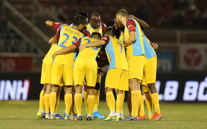 V-League 2019: Cuộc đua trụ hạng vô cùng căng thẳng và kịch tính