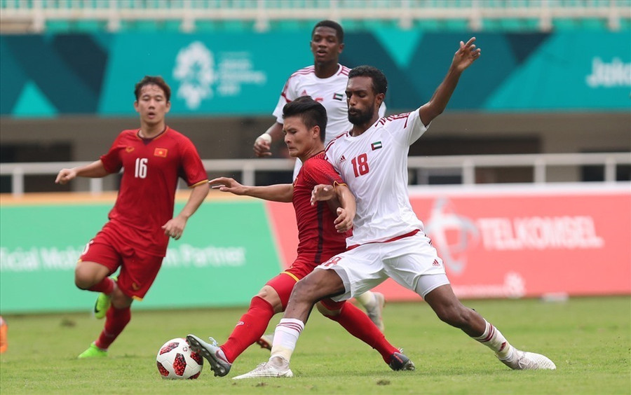 Quang Hải và các đồng đội đối đầu UAE tại ASIAD 18 Quang Hải và các đồng đội đối đầu UAE tại ASIAD 18