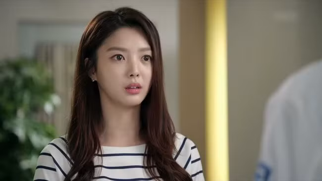 Đang băn khoăn vì chồng bỗng thay đổi sau chuyến du lịch cùng công ty, tôi phát hiện ra sự thật chỉ từ một bức ảnh - Ảnh 1.