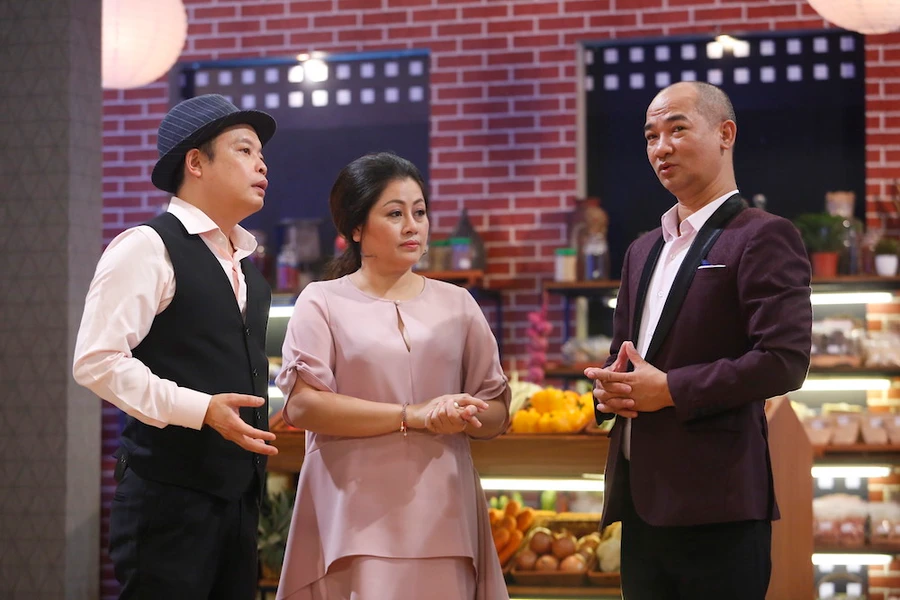 Nhìn người nổi tiếng nấu ăn muốn… “rớt tim ra ngoài”