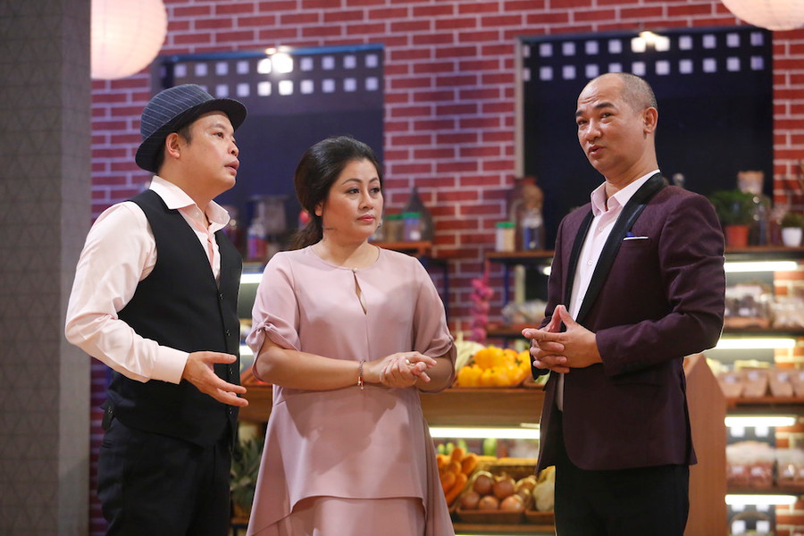 Nhìn người nổi tiếng nấu ăn muốn… “rớt tim ra ngoài”