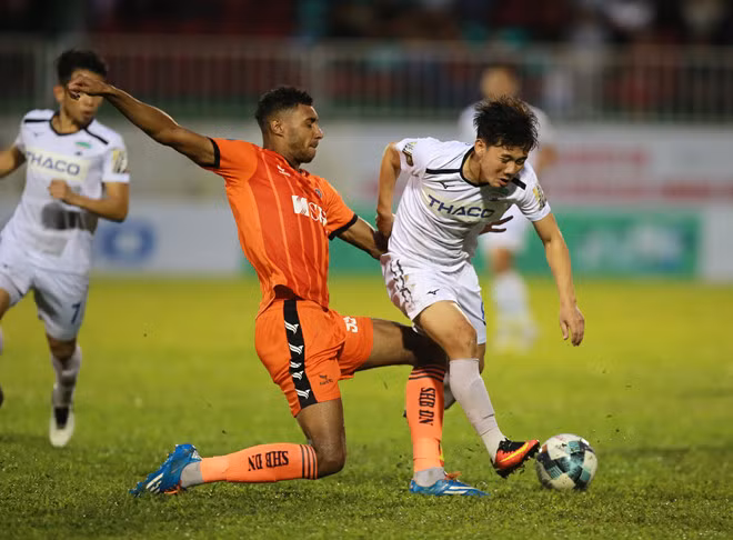 Minh Vương đang cùng HAGL có phong độ tốt