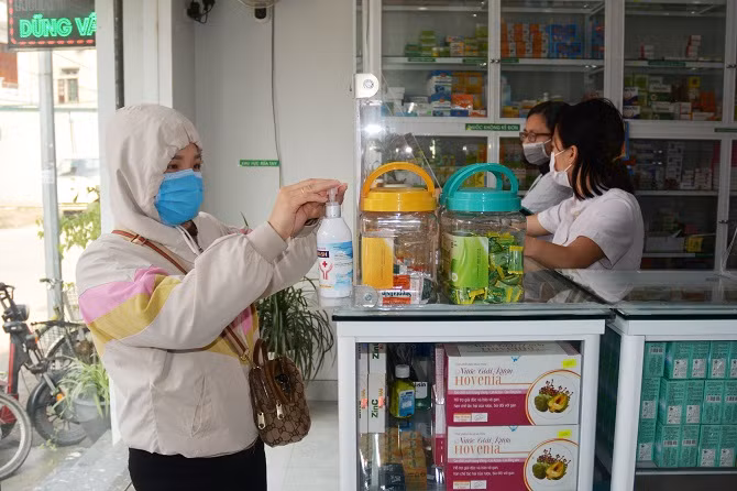 Người mua thuốc liên quan đường hô hấp buộc phải khai báo y tế