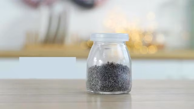 Mè đen giàu canxi gấp 7 lần sữa mẹ nên cho bé ăn nhiều hơn ảnh 4