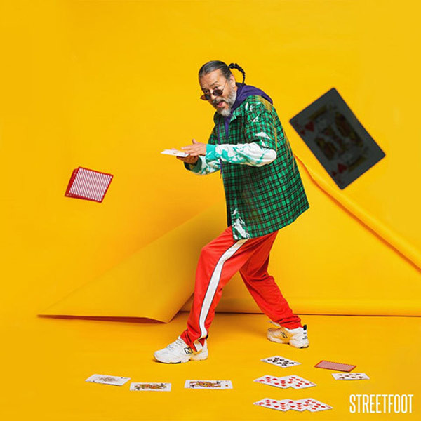 bat ngo voi phong cach chat lu cua mau nam 65 tuoi khien thanh nien "chay dai" hinh anh 4