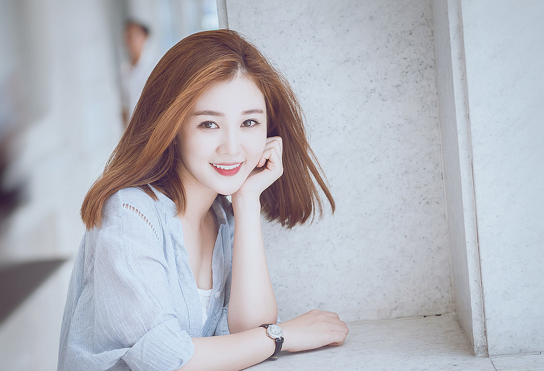 Phụ nữ nên dùng những lời dịu dàng, thái độ vui vẻ để khiến cuộc sống của cả hai luôn dễ chịu, thoải mái - Ảnh minh họa: Internet 