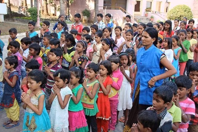 Học sinh tiểu học Ấn Độ