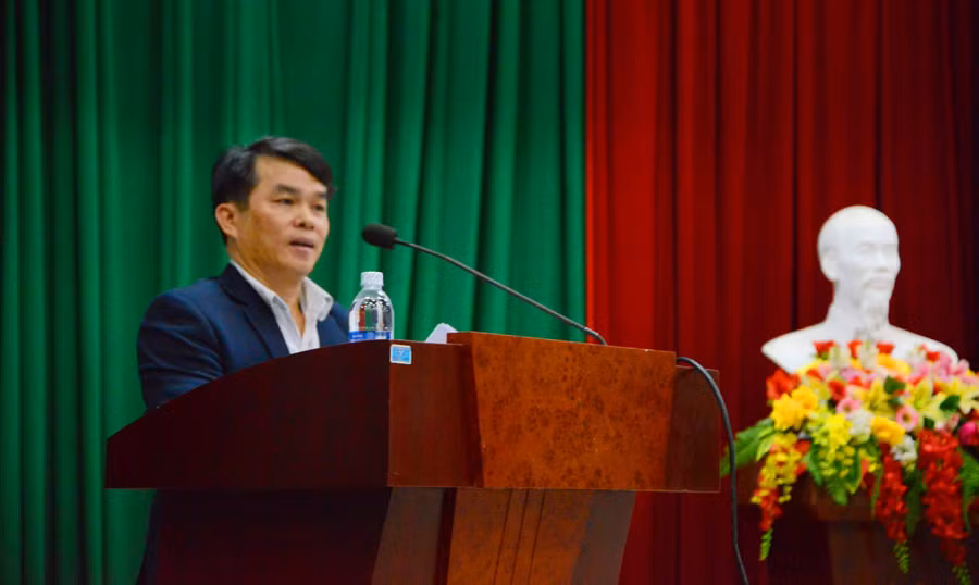 PGS.TS Nguyễn Hoàng Sơn Trưởng khoa Địa lý - Trường ĐHSP Huế Phát biểu tại buổi tại hội thi