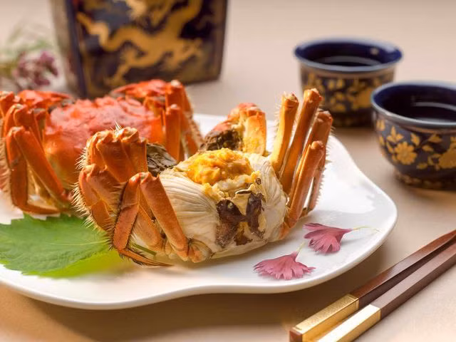 Con cua bé tí có vài lạng chỉ như cua đồng Việt Nam mà giá cả triệu-7