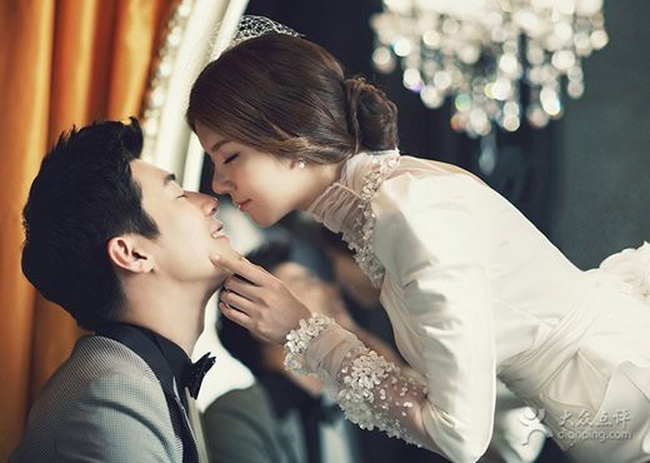 Đêm tân hôn được chồng soái ca tạo bất ngờ bằng quà khủng, nhưng mở ra cũng là lúc toàn bộ cục diện thay đổi chóng mặt - Ảnh 1. Đêm tân hôn được chồng soái ca tạo bất ngờ bằng quà khủng, nhưng mở ra cũng là lúc toàn bộ cục diện thay đổi chóng mặt - Ảnh 1.