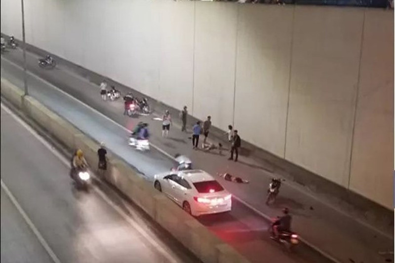 ham chui kim lien vi sao nhieu tai nan? hinh 2