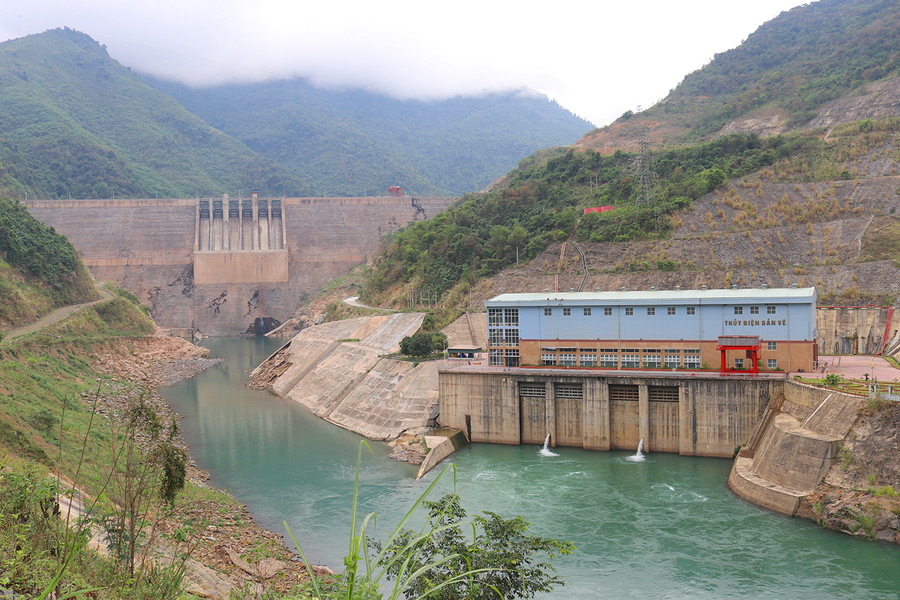 Nhà máy Thủy điện Bản Vẽ tại huyện Tương Dương, Nghệ An. (Ảnh: Phạm Tâm) Nhà máy Thủy điện Bản Vẽ tại huyện Tương Dương, Nghệ An. (Ảnh: Phạm Tâm)