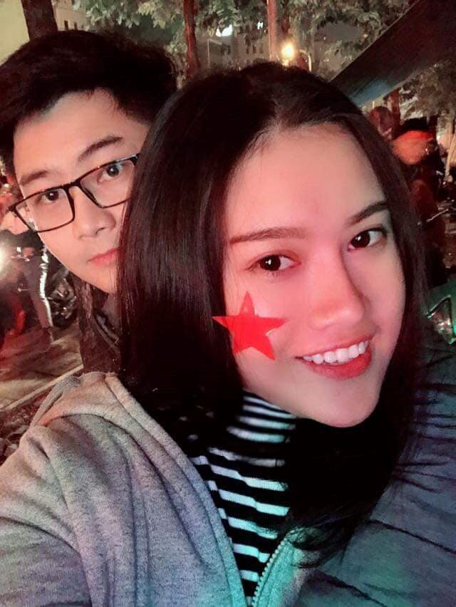 Từ hai người xa lạ, cặp đôi 9X nên duyên vợ chồng nhờ mê... comment dạo ảnh 4 Từ hai người xa lạ, cặp đôi 9X nên duyên vợ chồng nhờ mê... comment dạo ảnh 4