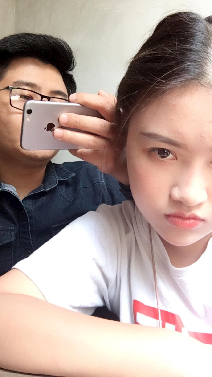 Từ hai người xa lạ, cặp đôi 9X nên duyên vợ chồng nhờ mê... comment dạo ảnh 5 Từ hai người xa lạ, cặp đôi 9X nên duyên vợ chồng nhờ mê... comment dạo ảnh 5