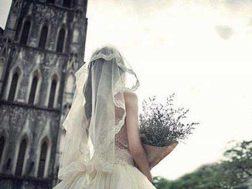 Con gái! Đừng yêu người đàn ông chỉ bước một chân vào cuộc đời bạn-1