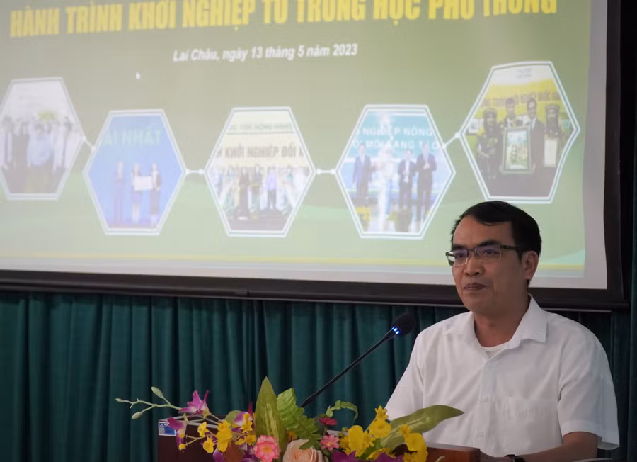 Ông Lưu Hồng Phương, Phó Giám đốc Sở GD&amp;ĐT tỉnh Lai Châu.