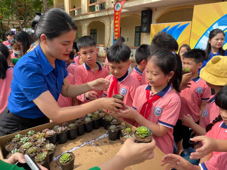 Đoàn thanh niên phường Bắc Cường phối hợp tổ chức Ngày hội.