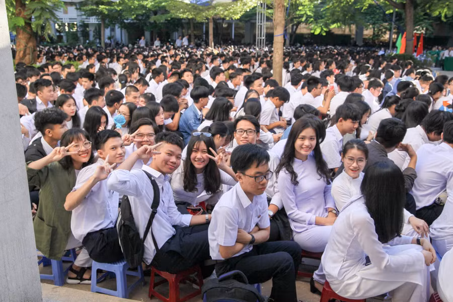 HS Trường THPT Thanh Khê (Đà Nẵng)