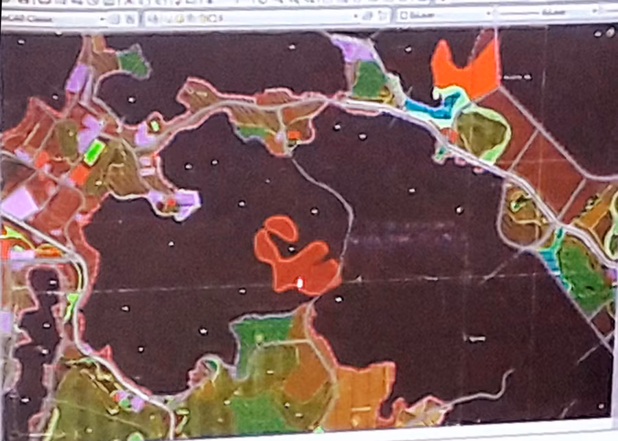 Sơn La xác định vị trí triển khai dự án (nằm giữa bản đồ) là “đất ngoài đô thị”, trong khi vị trí này nằm giữa phường Quyết Tâm, Chiềng Cơi và xã Chiềng Ngần Sơn La xác định vị trí triển khai dự án (nằm giữa bản đồ) là “đất ngoài đô thị”, trong khi vị trí này nằm giữa phường Quyết Tâm, Chiềng Cơi và xã Chiềng Ngần
