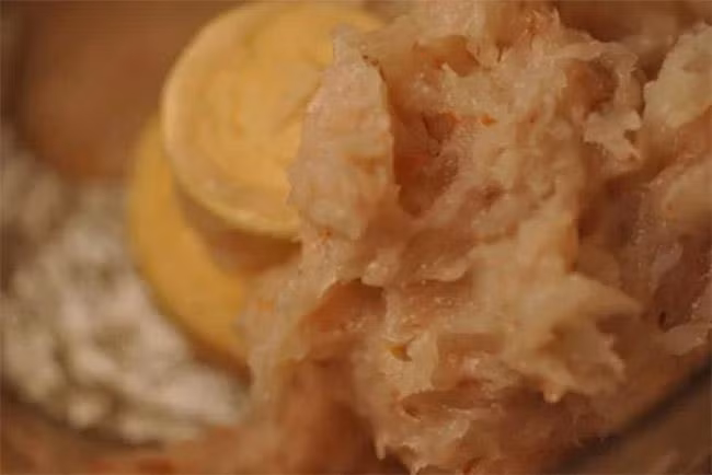 Mẹo làm bánh phồng tôm tại nhà tuyệt ngon mà đơn giản chẳng ai ngờ-7