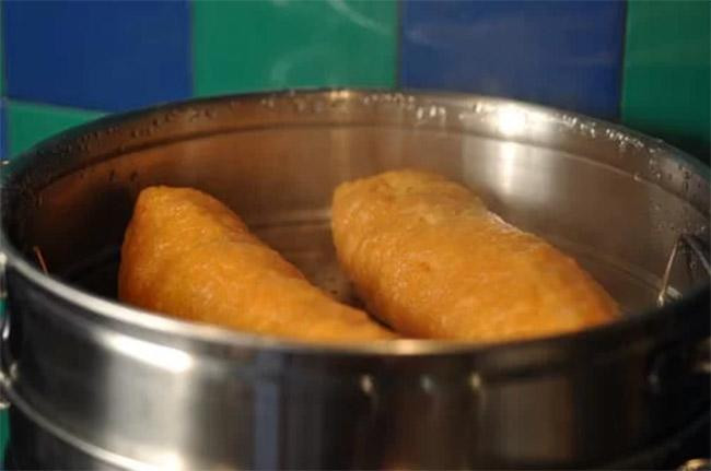 Mẹo làm bánh phồng tôm tại nhà tuyệt ngon mà đơn giản chẳng ai ngờ-10