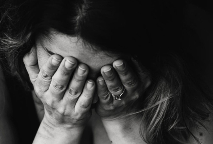 Trình độ học vấn thấp cũng là yếu tố gây ra bạo lực. (Ảnh: ITN). Trình độ học vấn thấp cũng là yếu tố gây ra bạo lực. (Ảnh: ITN).