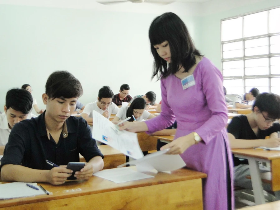 Đề thi, gợi ý đáp án môn Lich sử – khối C kỳ thi Đại học năm 2014