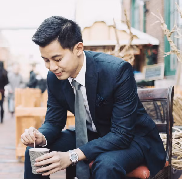 Lộ diện người yêu đẹp trai, phong độ của á hậu Tú Anh - Ảnh 19.