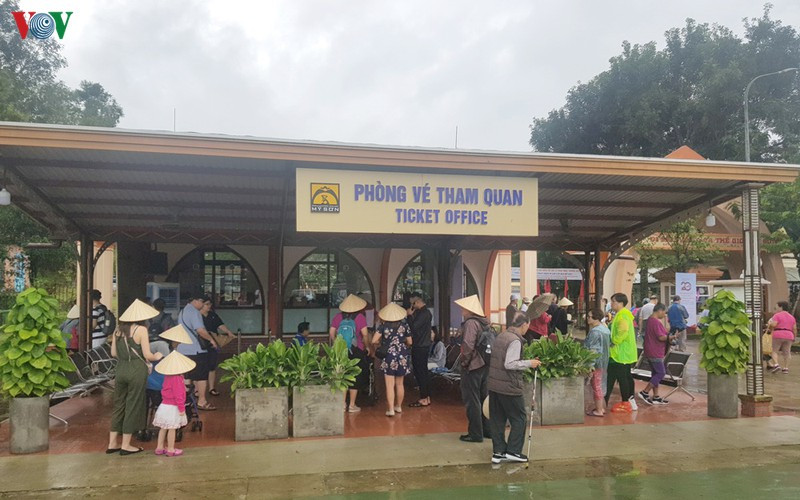 vi sao khach du lich khong o lai my son vao ban dem? hinh 4