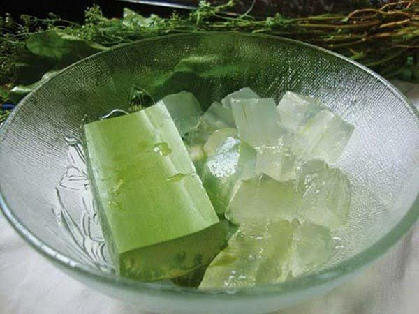 Dùng rau diếp cá làm theo cách này, mụn cứng đầu đến đâu cũng hết sạch ảnh 6 chay ra cho mua rau diep ca ve lam theo cach nay, mun cung dau den dau cung het sach - 6