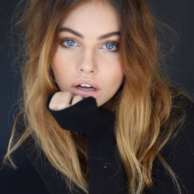 Chân dung cô gái có gương mặt đẹp nhất thế giới - Ảnh 13.