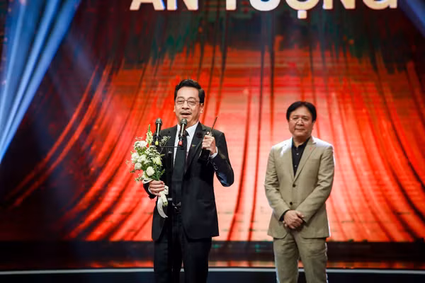 NSND Hoàng Dũng: Người phán xử bản điện ảnh muốn thành công phải giữ nguyên dàn diễn viên