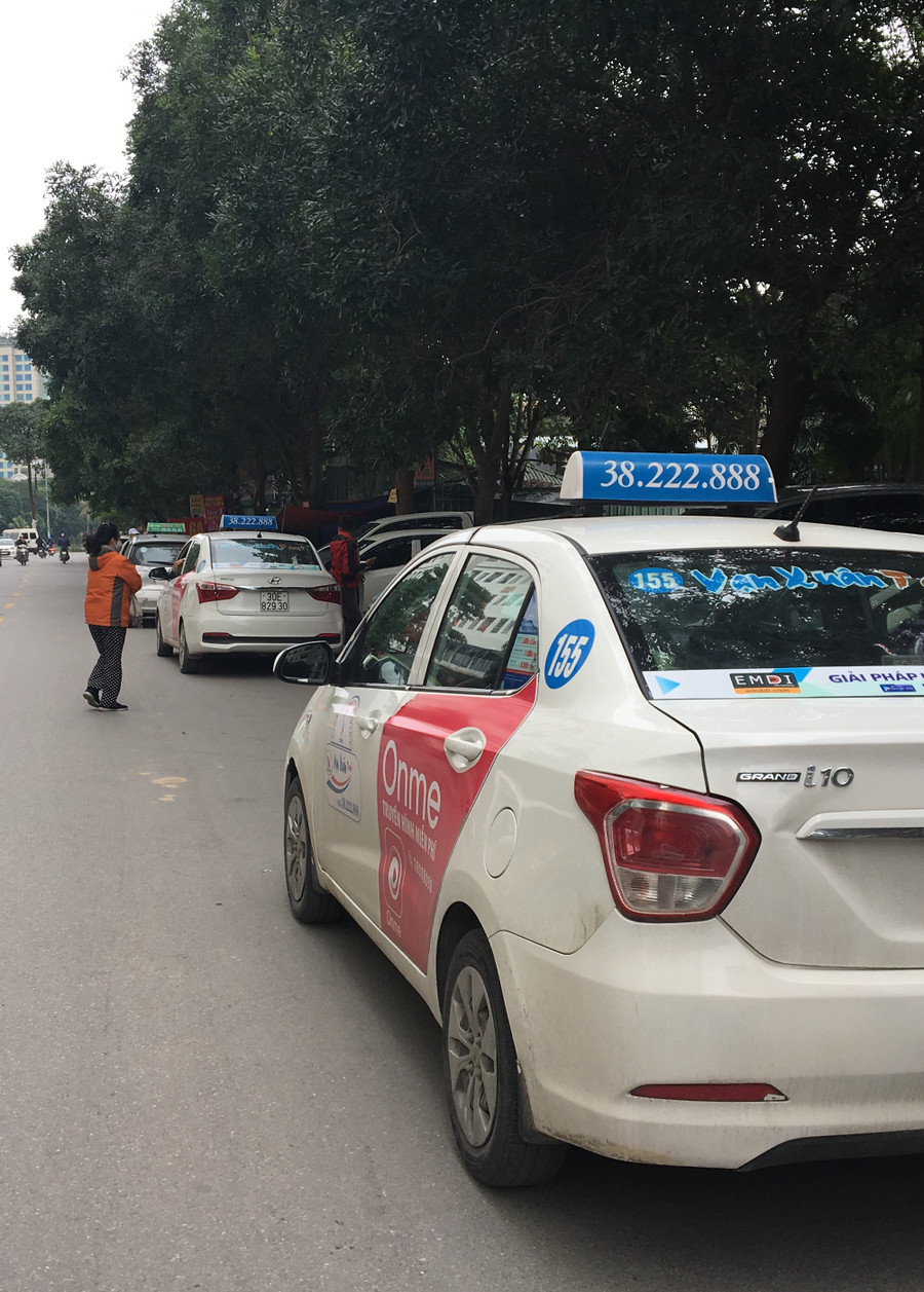 Các hãng dịch vụ vận tải viện đủ lý do để “né” việc giảm giá cước Các hãng dịch vụ vận tải viện đủ lý do để “né” việc giảm giá cước